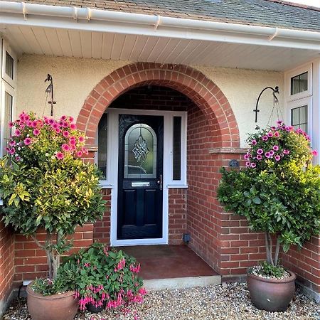 En-Suite Nook Near Forest & Sea, Great Value With Fridge, Microwave And Tv Lymington Eksteriør billede