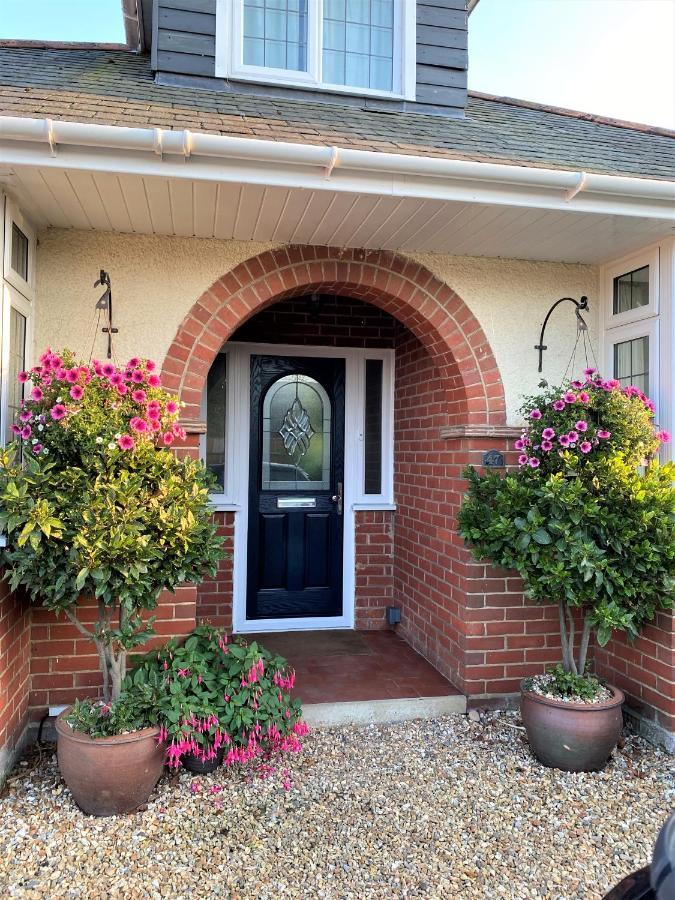 En-Suite Nook Near Forest & Sea, Great Value With Fridge, Microwave And Tv Lymington Eksteriør billede