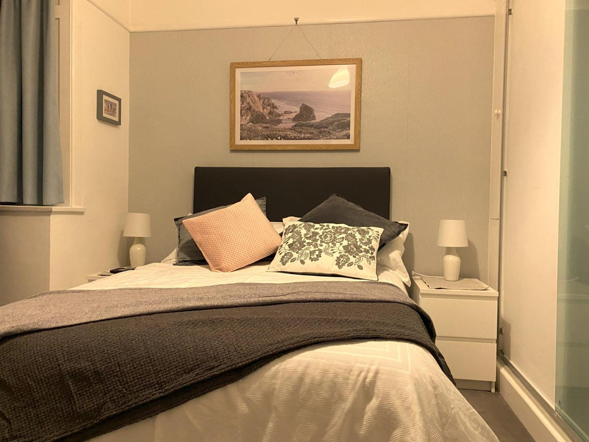En-Suite Nook Near Forest & Sea, Super Value With Fridge, Microwave And Tv Lymington Eksteriør billede