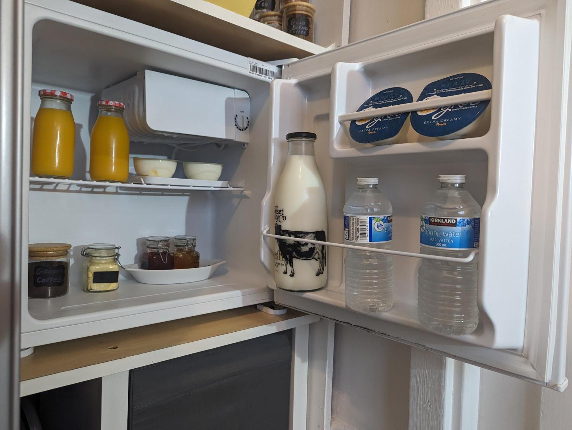 En-Suite Nook Near Forest & Sea, Super Value With Fridge, Microwave And Tv Lymington Eksteriør billede